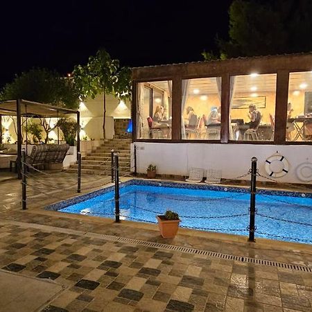 Al Namteh Lodge Abil Exterior foto